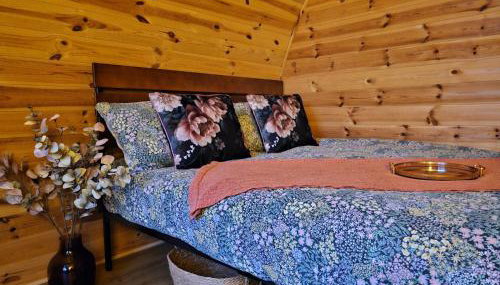 The Laurels - Wood Fired Hot Tub and Firepit - Foto 3