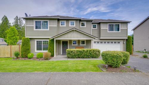 Walk to Trails and Golf Sedro-Woolley Retreat! - Foto 2