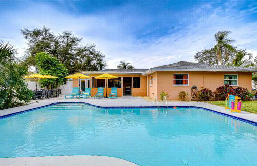 5 min to Beach, Heated Pool, Movie & Game Rooms! - Foto 12