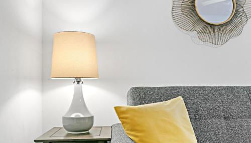 Indulging 2BR Apartment in Festive Boystown - Buckingham 1 - Foto 2