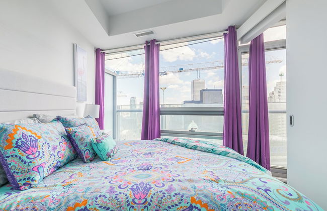 Maple Leaf Square - Photo 29