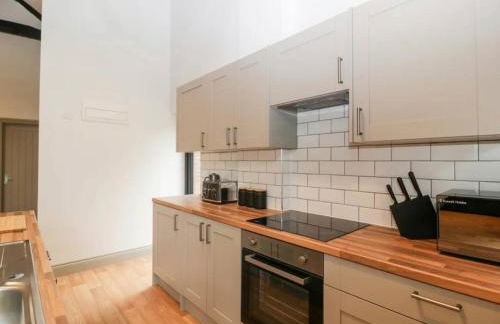 The Coach House - Photo 1