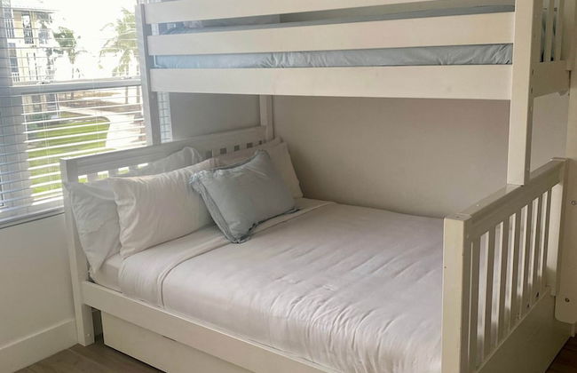 Modern Comforts in Paradise Tamarind Bay 3-bed 2-bath - Photo 13