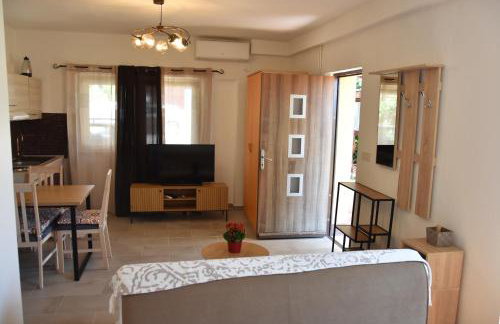 Studio apartman Sandra - Photo 5