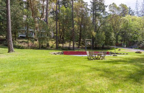 Exceptional, Hot Tub, Pickleball, Close to Town! - Foto 45