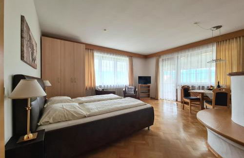 Urlaub auf dem Bauernhof Schmidhof - große Terrasse, Pool und beste Lage - Foto 9