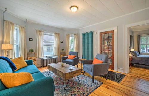 Updated Vintage Apartment Less Than half Mi to Main St - Foto 1