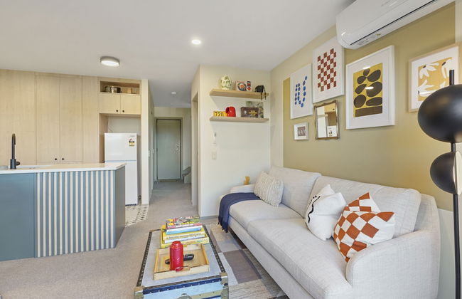 Super Chic Apt nr Albany Mall - Carpark - Foto 17