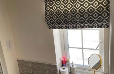 Comfortable 5 - Guest Abode - In Quiet Village - Foto 15