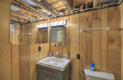 Bluefield Retreat with Pool Table Near Parks! - Foto 25