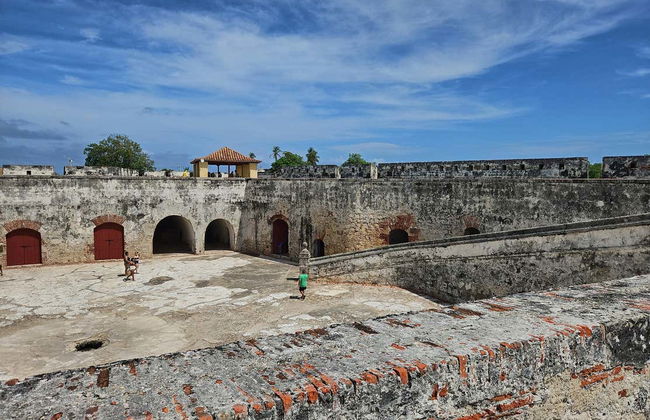 Pirate Boat Ride - Photo 13