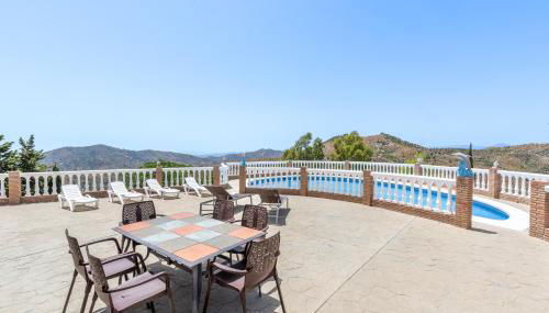 Acogedora Villa Con Piscina, Barbacoa, Chimenea y Vistas a La Sierra - Foto 1, sunbed