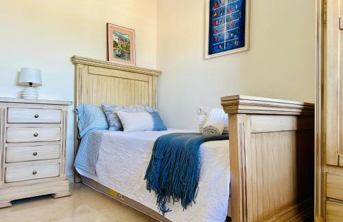 Lux Villa with Year-Round Heated Pool & Game Room - Foto 70