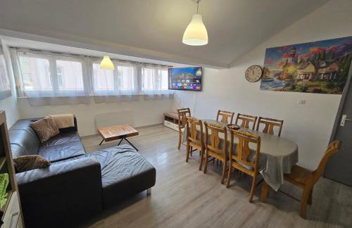 Gîte spacieux proche Gérardmer 2 à 11 personnes - Foto 1