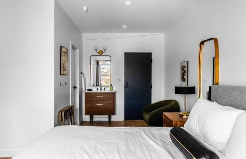 2 King Beds, Historic DTWN Hotel, Steps 2 Restaurants Room # 405 - Foto 7