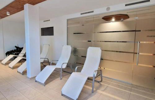 Sauna, Pools mit XXL-Terasse oder Kinderkino - Foto 40