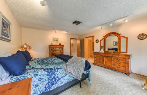 Cloudcroft Mtn Home with Patio, Walk to Golf Course! - Foto 14