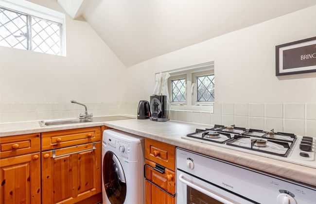 Host Stay The Old Thatch - Photo 9