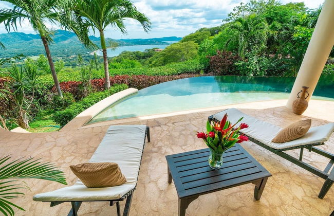 Hacienda-style Villa With Pool and Sweeping Ocean Views Above Potrero - Photo 36