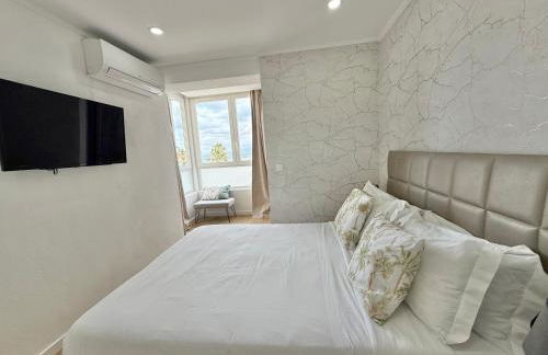 The View II Costa Caparica ( private parking ) - Foto 5