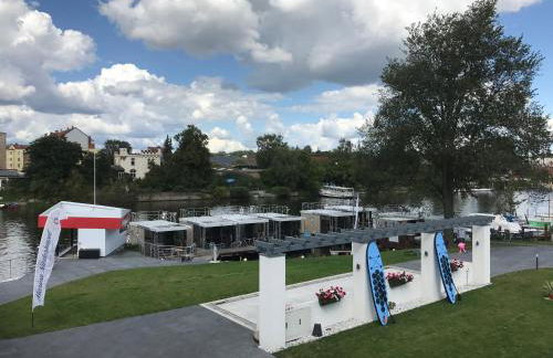 Festliegende Wohnboote Marina Niederhavel - Foto 13