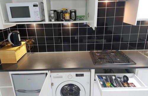 Contemporary ground flr maisonette- Entire place - Foto 4