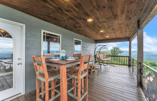 Pop & Granny's cabin with a fire pit hot tub & indoor pool - Foto 38