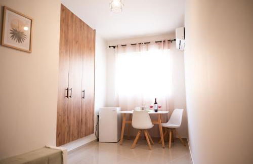 Anesis Airport Rooms 408 - Foto 8