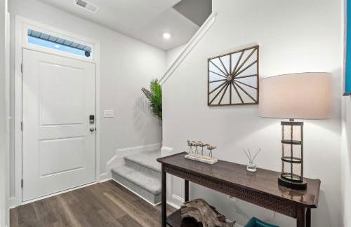 Little River 3BR Villa with Outdoor Movies & Fire Pit, Indoor Fire Place, Arcades, & Beach! - Foto 1