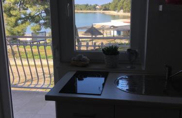 Apartments More - Photo 38