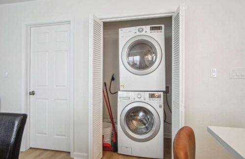 Your Amazing 3BR2BA Downtown Delight - Foto 14