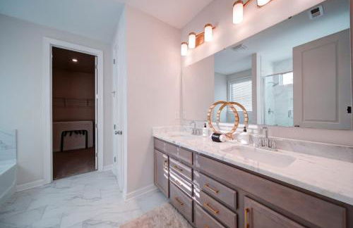 Luxury 4BR Escape - Premium Modern Comfort - Foto 24