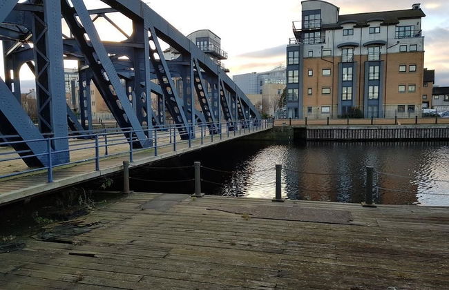 Constitution Apartments - Foto 13