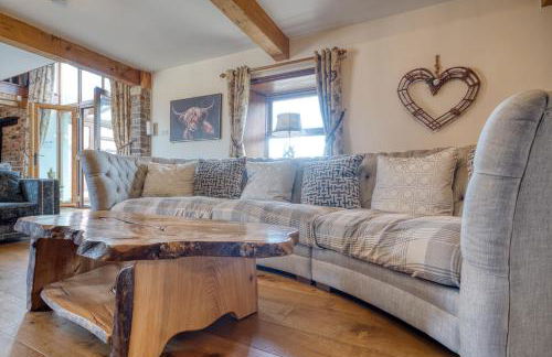 The Estate, Luxury Spacious Family Stay with 3 Hot Tubs, Scenic Views Sleeps 16 near Durham & Bishop Auckland - Foto 42