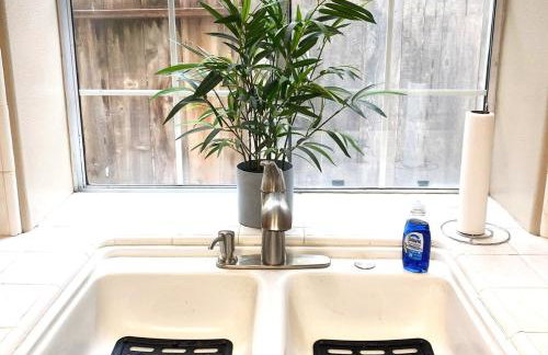 Modern Merced Haven near Merced College and UC Merced - Foto 11