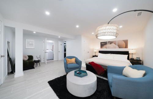 Upscale 4BR Retreat at the Reservoir! - Foto 34