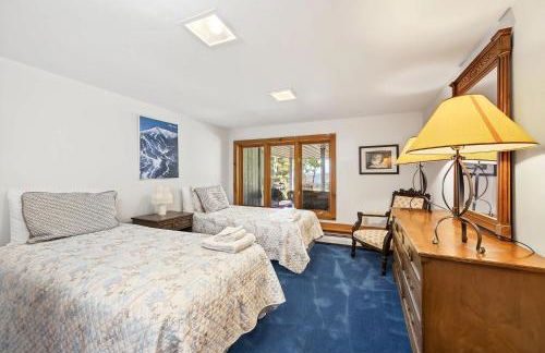 Spacious 6 Bedroom Chalet Near Holiday Valley - Foto 60