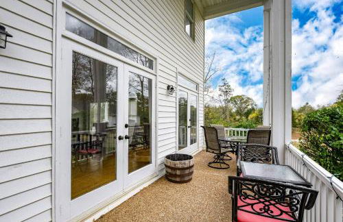 Colonial Manor - Photo 8