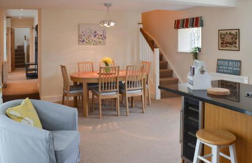 Stable Cottage - Photo 5