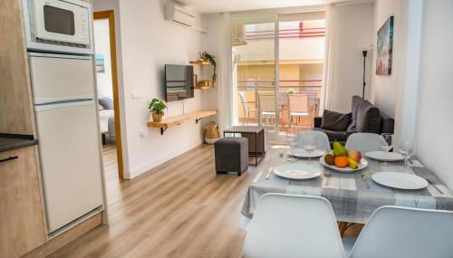 Apartamento Sereno 3 | Piscina, Garaje, Terraza y Playa - Foto 3