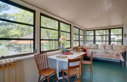 Peaceful Long Pond Cottage with Dock and Views - Foto 7