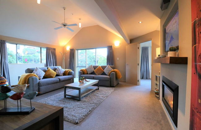 Distinctive Mountain View Spacious Home - Foto 19