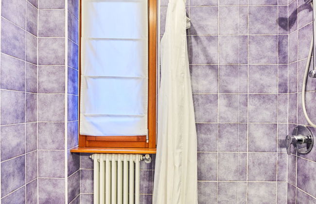 2 bedroom Apartment in Bellano with garden - Photo 23