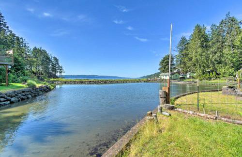 The Lillipad in Lilliwaup: Magnificent Waterfront! - Foto 33