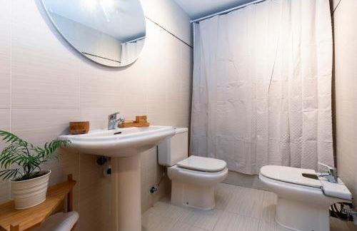 El Nido del Pirineo Estilo y Calidez en Villanúa - Foto 8