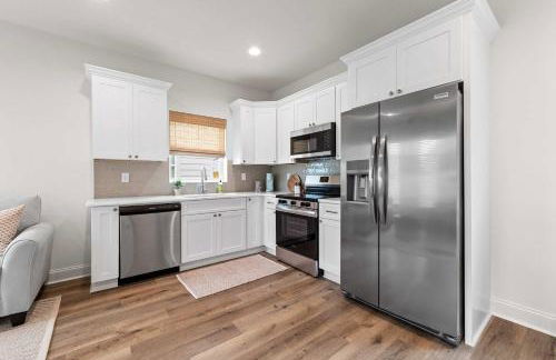 New Breezy Cottage - King Bed - Mini-Golf - Park - Foto 17