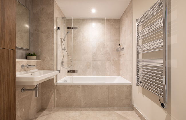 London Greenford by Charles Hope - Foto 37