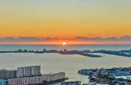 Downtown-Gulfport-Cooled & Heated Pool - Foto 11