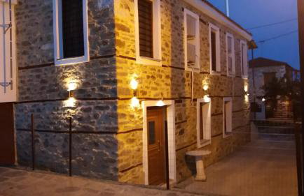 Marianthi's Stone House - Photo 15