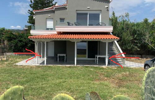 Seafront Apartment - Photo 20